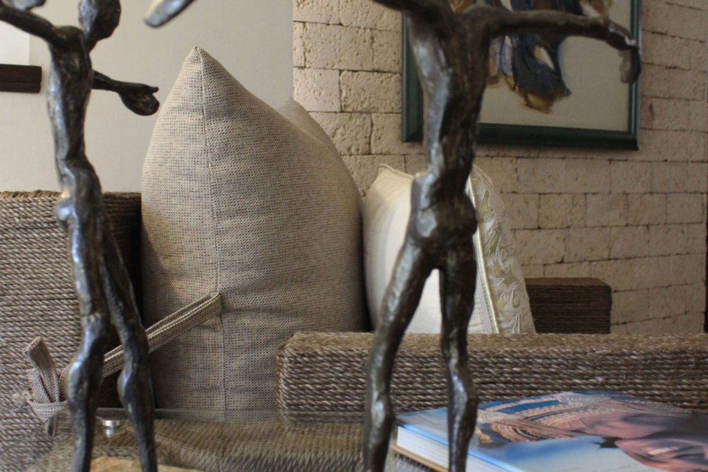 Decor Interiors