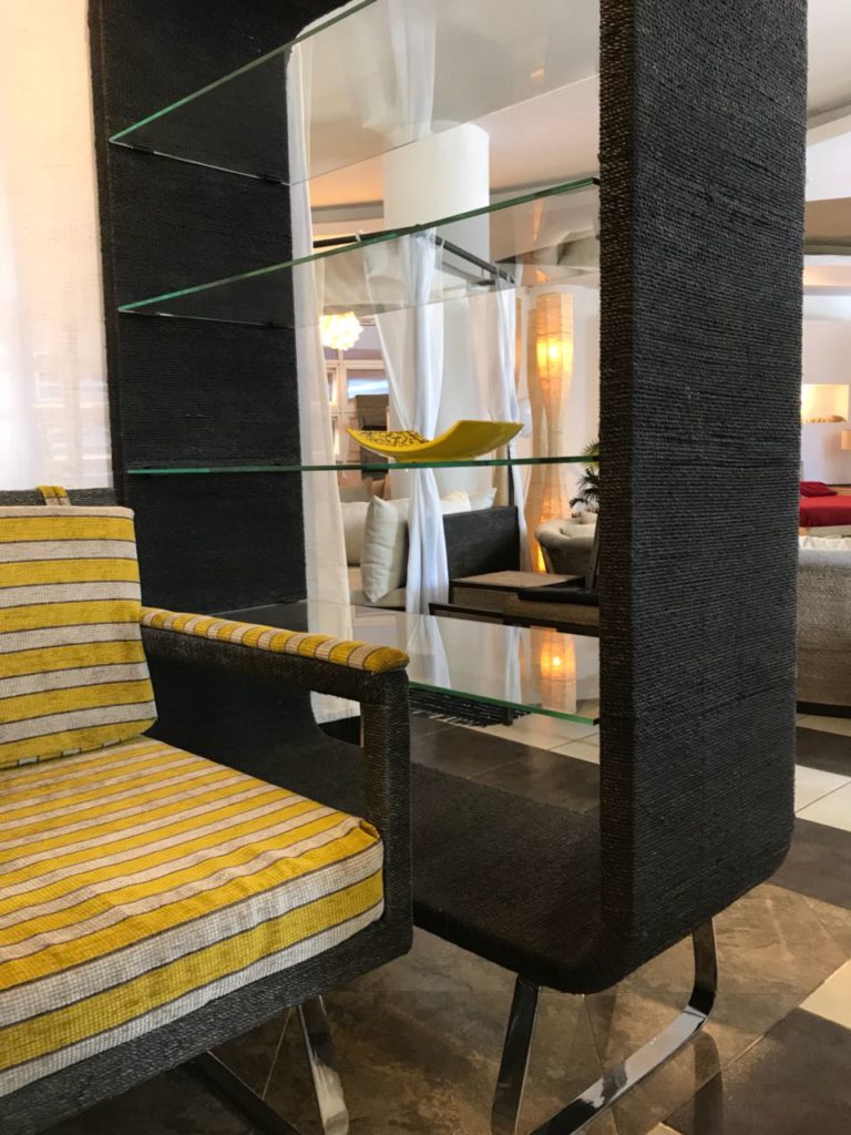 Decor Interiors